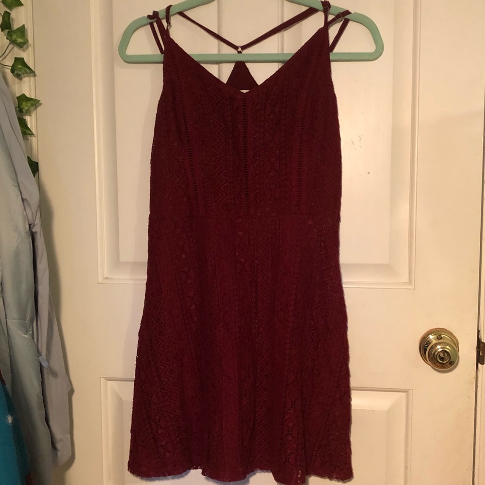 red hollister lace dress